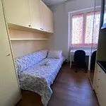 Nadilla House Bed & Breakfast Castellanza